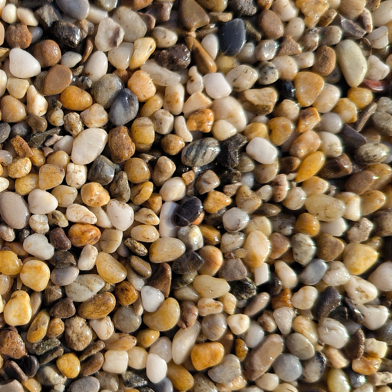 Kamenný koberec RB Stone - Alicante hnědý 4-6 mm/ m2 již od 648,- Kč